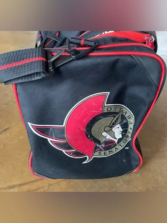 Vintage Ottawa Senators 90’s Starter Duffel Bag NHL Black Red Hockey Gym Travel - Picture 3 of 9